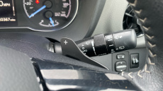 Toyota Yaris 1.5 VVT-i Icon 5dr CVT Petrol Hatchback